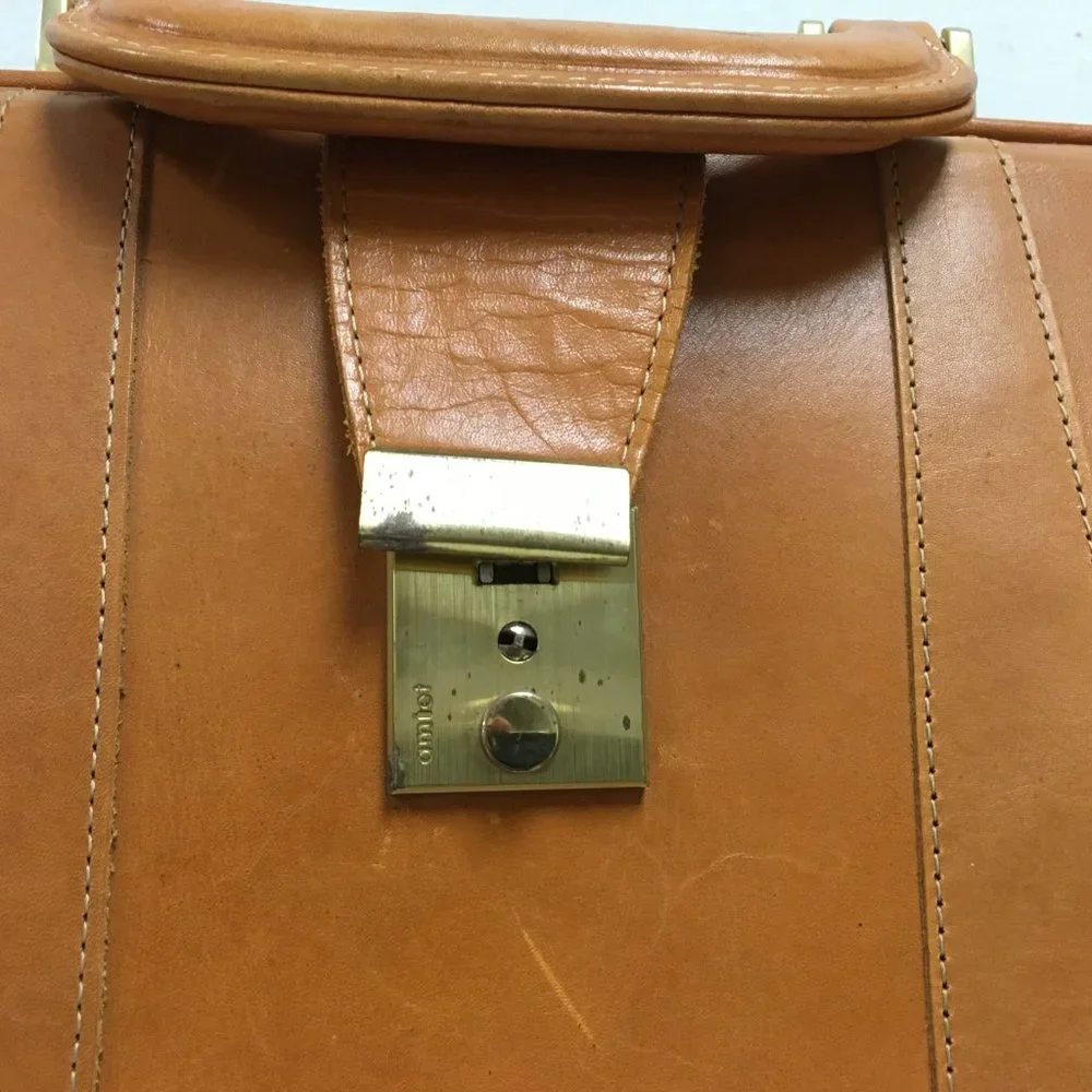 Tweeds belting leather briefcase doctors lawyer bag new Vintage